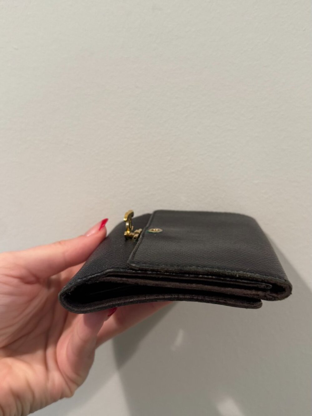 Vintage Chanel Black Caviar Leather CC Logo Compact Wallet Made in Italy - Picture 2 of 6